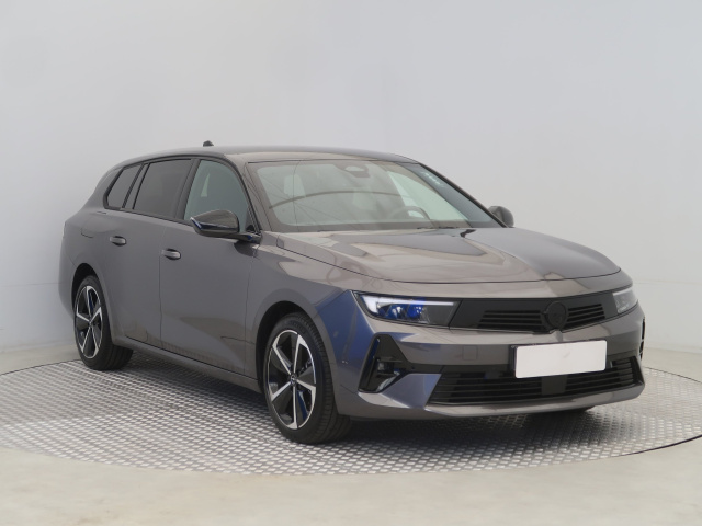 Opel Astra 2024