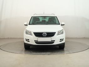 Volkswagen Tiguan - 2009