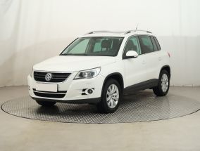 Volkswagen Tiguan - 2009