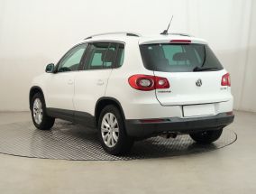 Volkswagen Tiguan - 2009