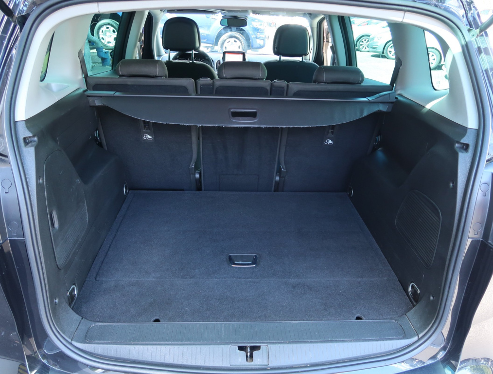 Opel Zafira Tourer