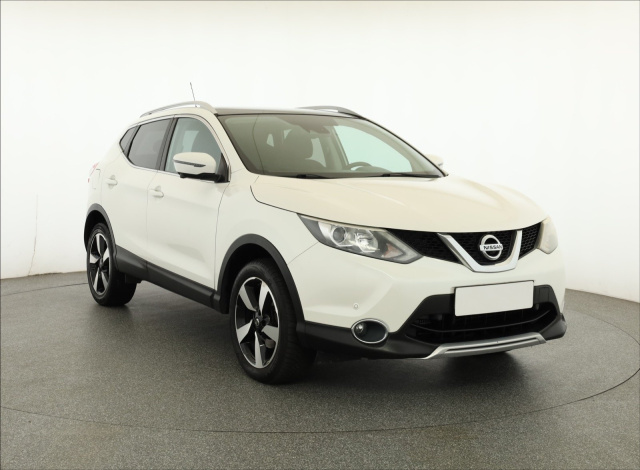 Nissan Qashqai 2015