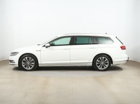 Volkswagen Passat - 2017