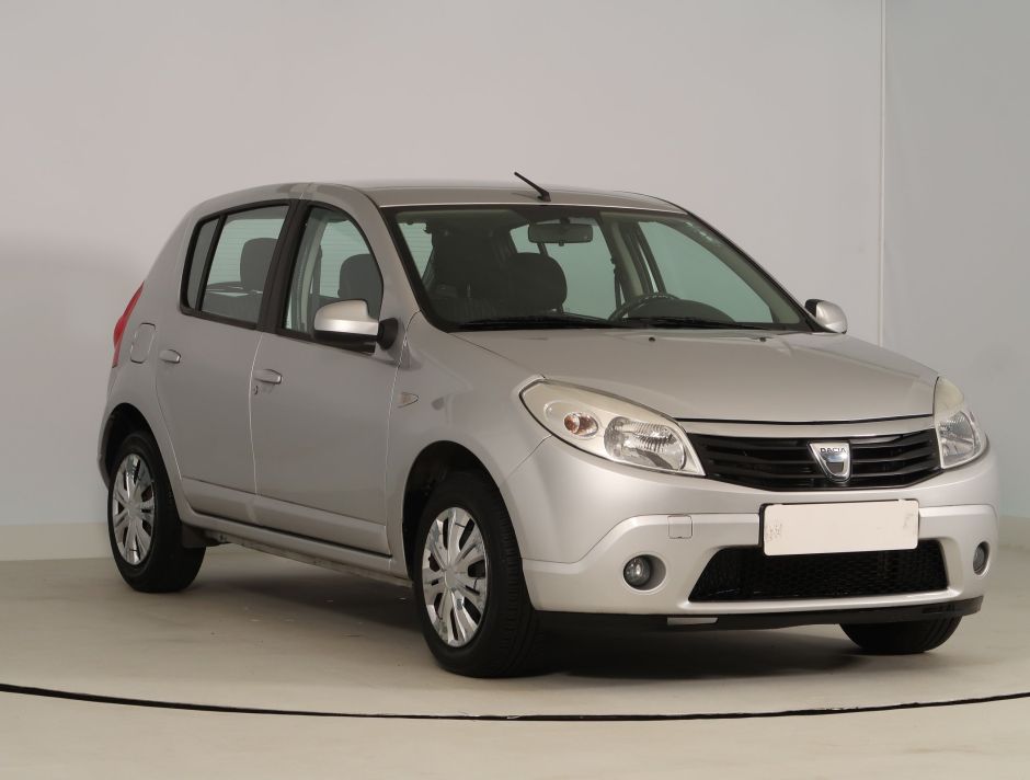 Dacia Sandero - 2012