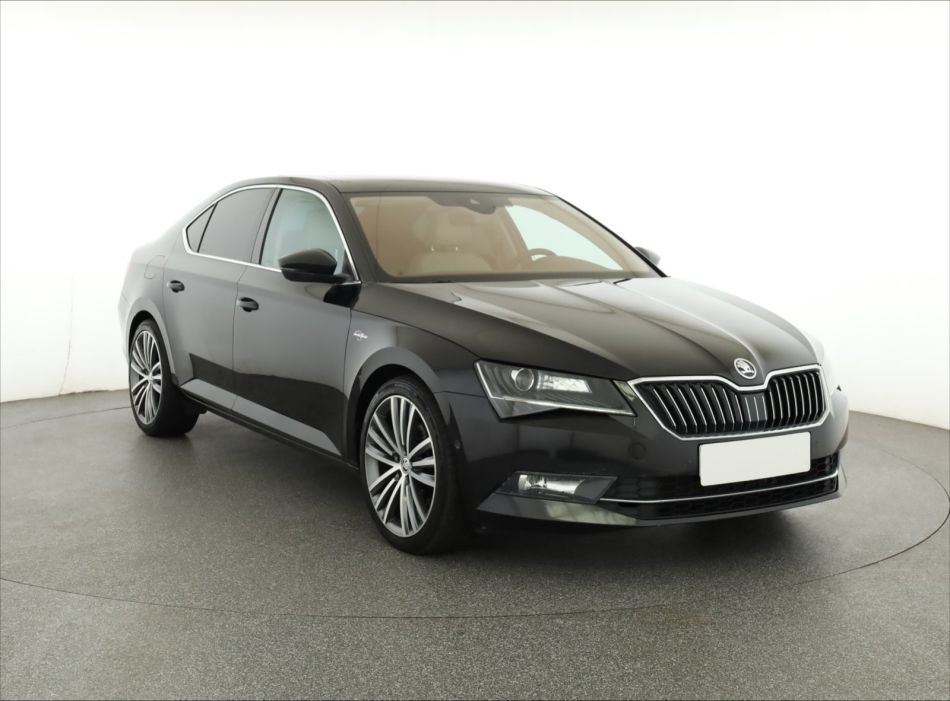 Skoda Superb - 2015