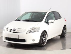 Toyota Auris - 2012