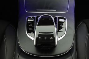 Mercedes-Benz E - 2018