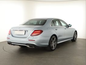 Mercedes-Benz E - 2018