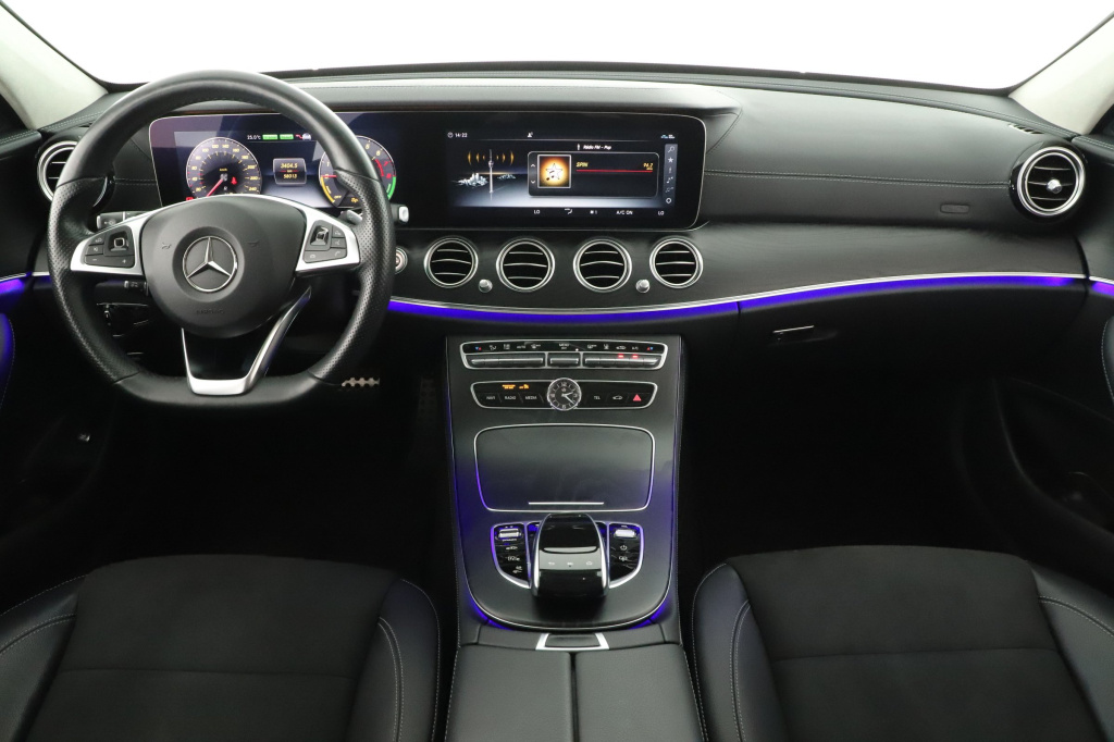 Mercedes-Benz E