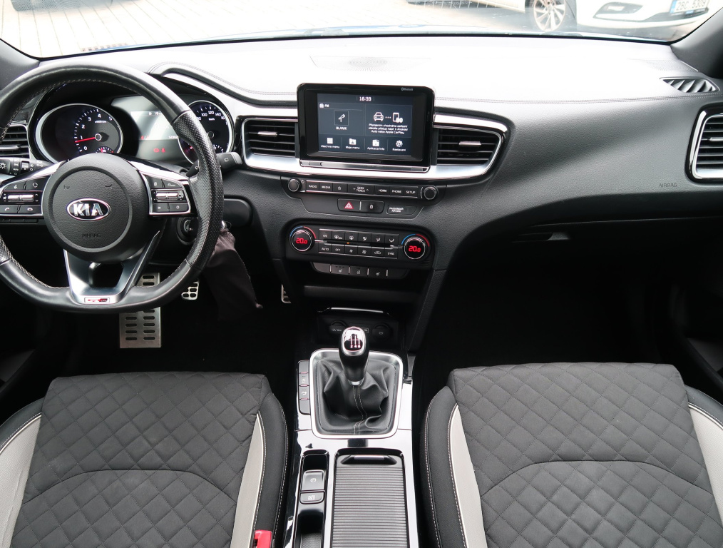 Kia ProCeed
