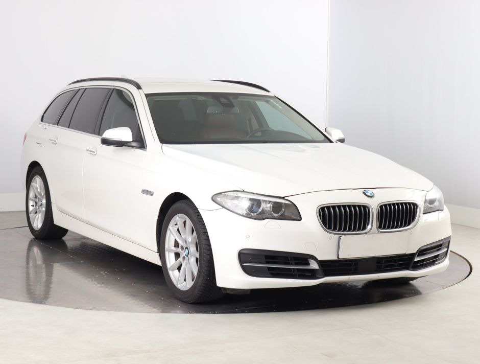 BMW 5 - 2016