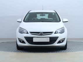 Opel Astra - 2013