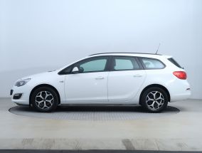 Opel Astra - 2013