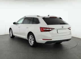 Skoda Superb - 2019