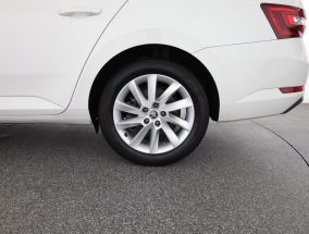 Škoda Superb - 2019