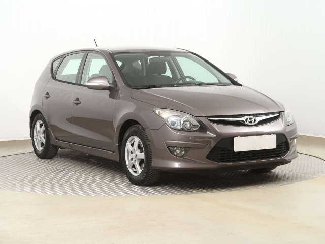 Hyundai i30 2011