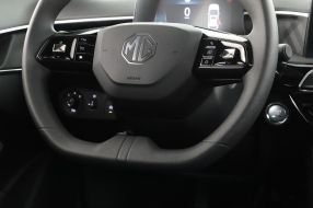 MG 3 - 2025
