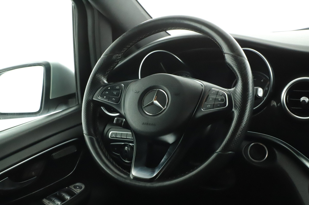 Mercedes-Benz V