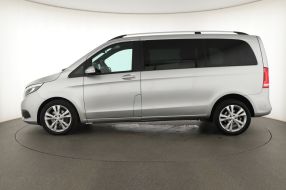 Mercedes-Benz V - 2015