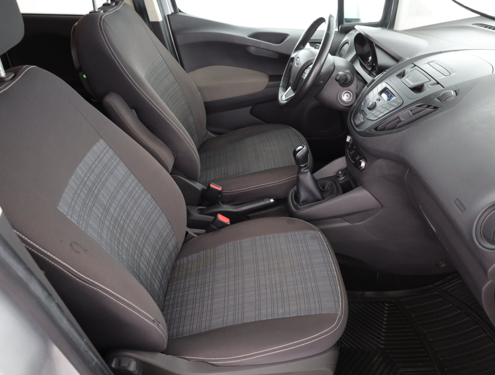 Ford Tourneo Courier