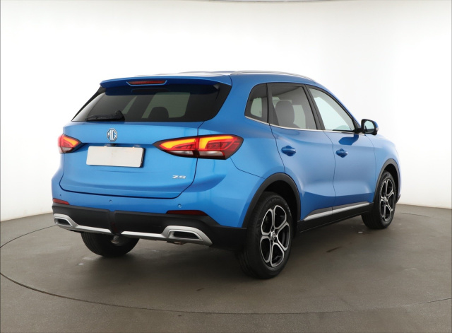 MG ZS SUV