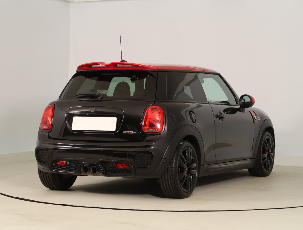 MINI 3-door