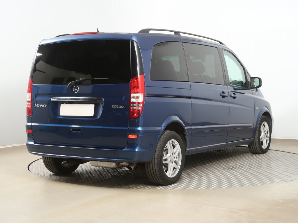 Mercedes-Benz Viano