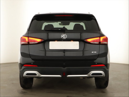 MG ZS SUV