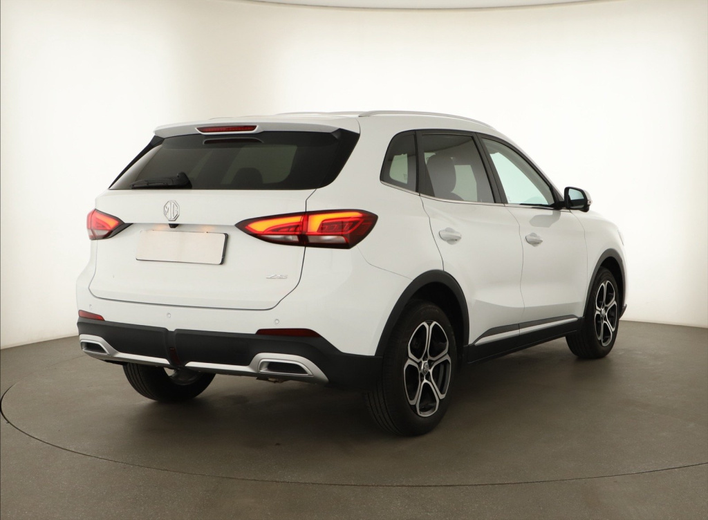 MG ZS SUV