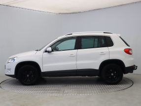 Volkswagen Tiguan - 2009