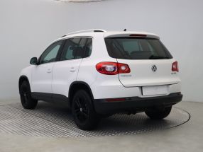Volkswagen Tiguan - 2009