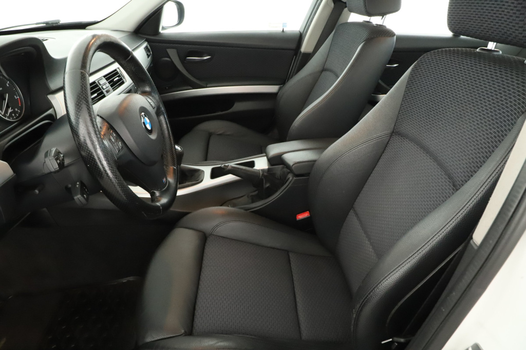 BMW 3