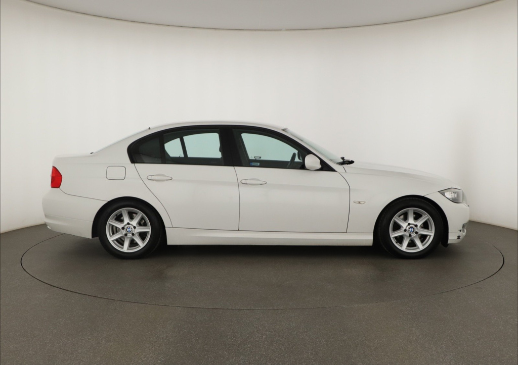 BMW 3