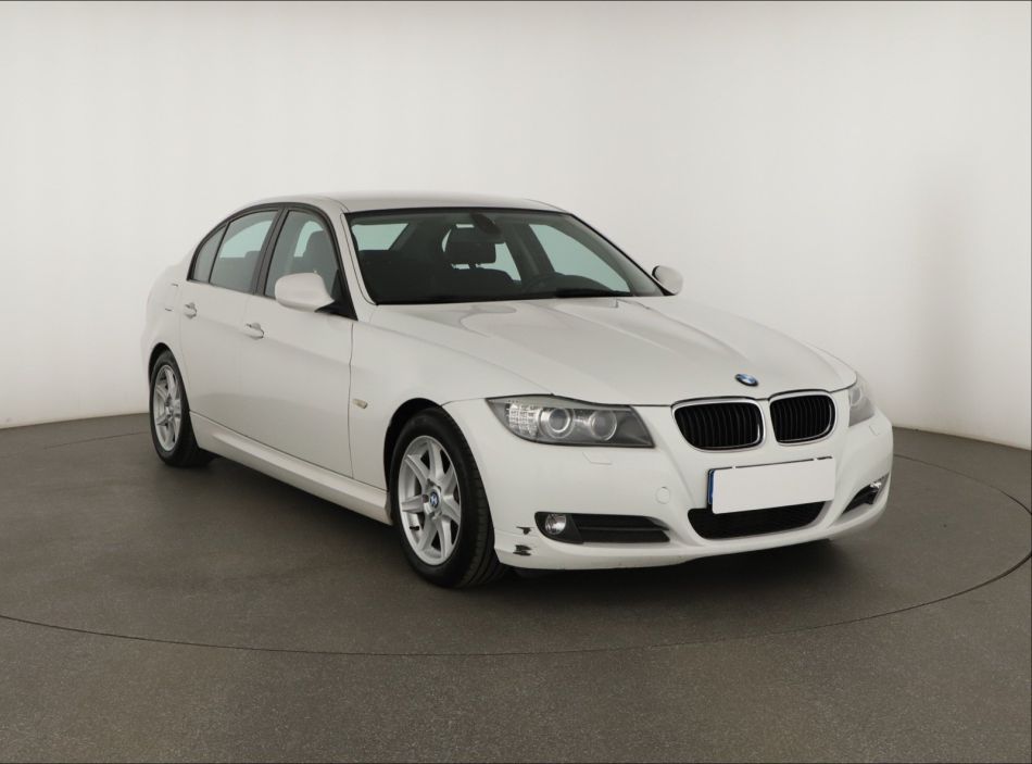 BMW 3 - 2009