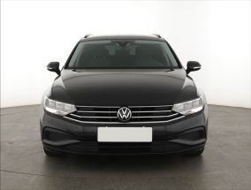 Volkswagen Passat - 2021