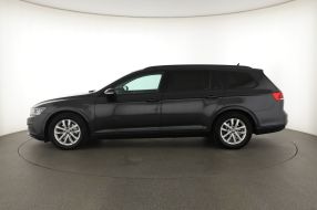 Volkswagen Passat - 2021