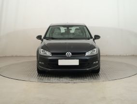 Volkswagen Golf - 2017