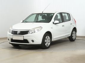 Dacia Sandero - 2010