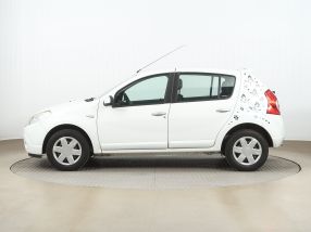 Dacia Sandero - 2010