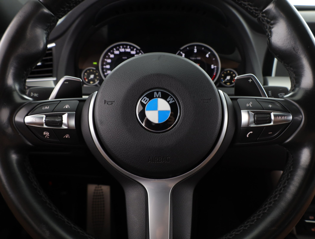 BMW 5GT