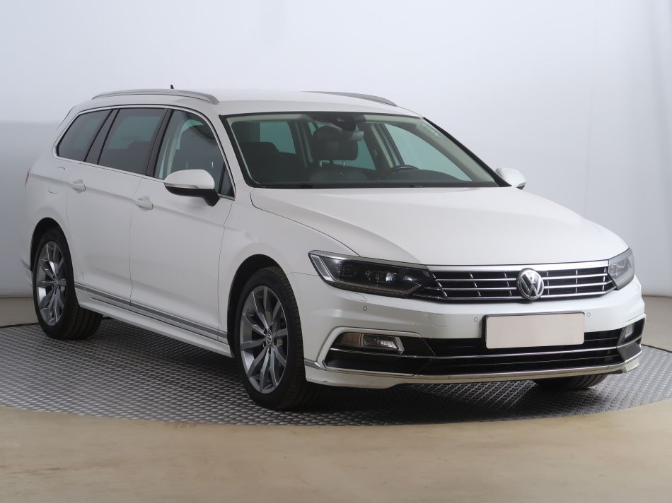 Volkswagen Passat - 2019