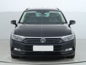 Volkswagen Passat - 2015