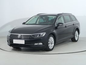 Volkswagen Passat - 2015