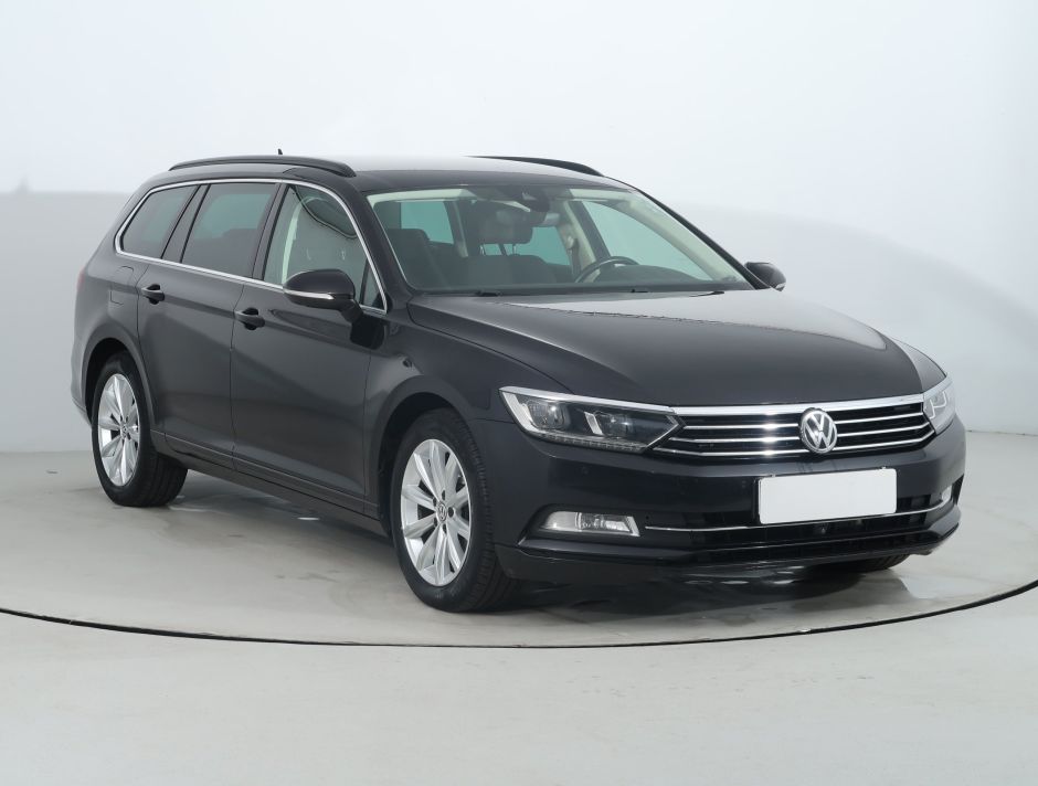Volkswagen Passat - 2015