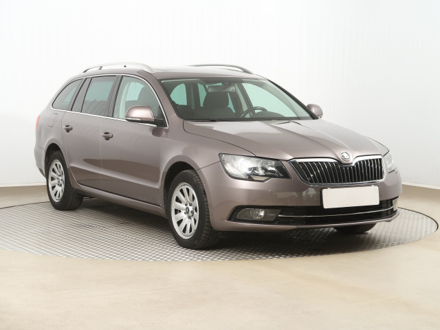 Škoda Superb, 2013
