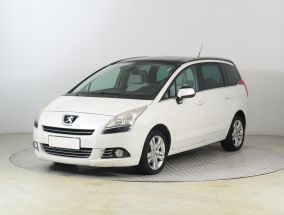 Peugeot 5008 - 2013