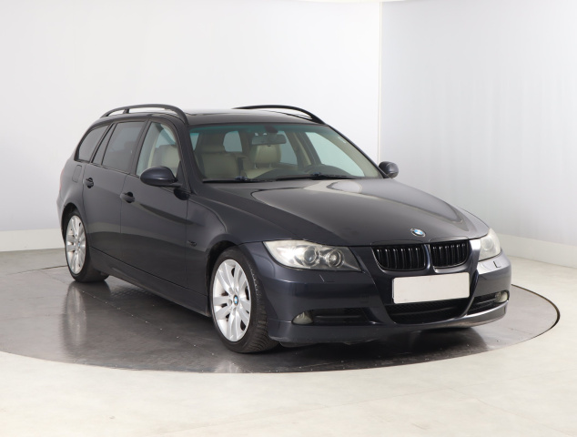BMW 3 2005