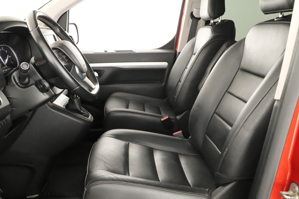 Peugeot Traveller