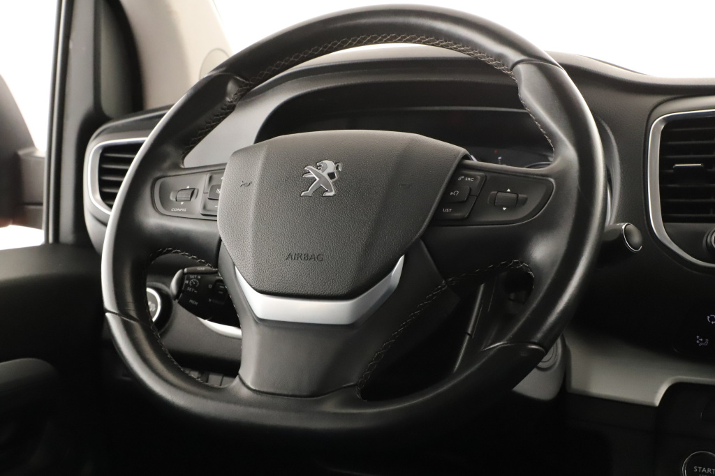Peugeot Traveller