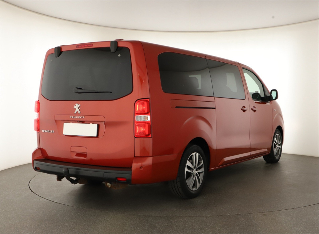 Peugeot Traveller